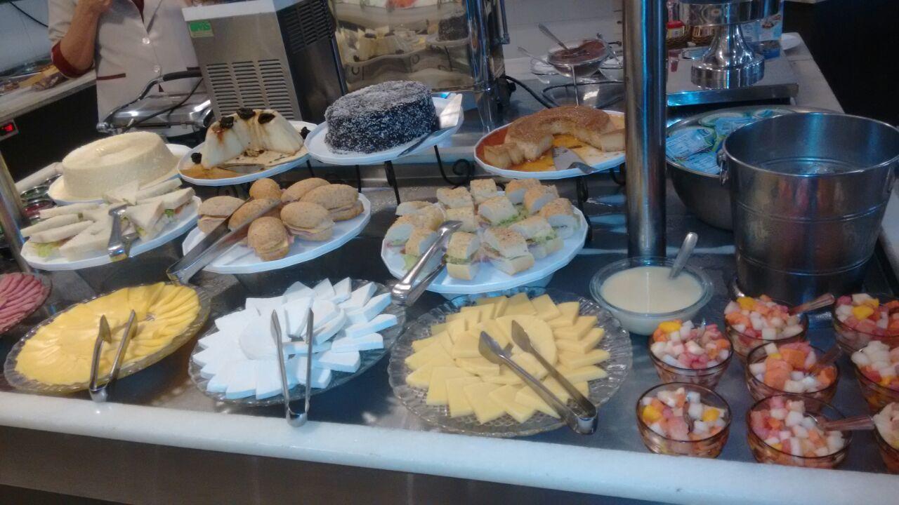 Cristal Hotel 苏鲁宾 外观 照片